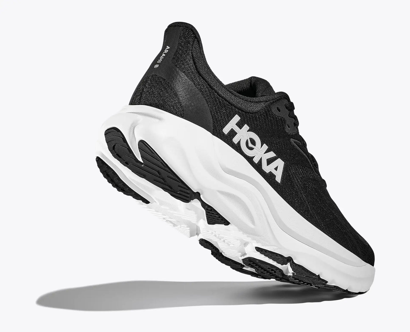 HOKA WOMENS ARAHI 8 - BLACK WHITE