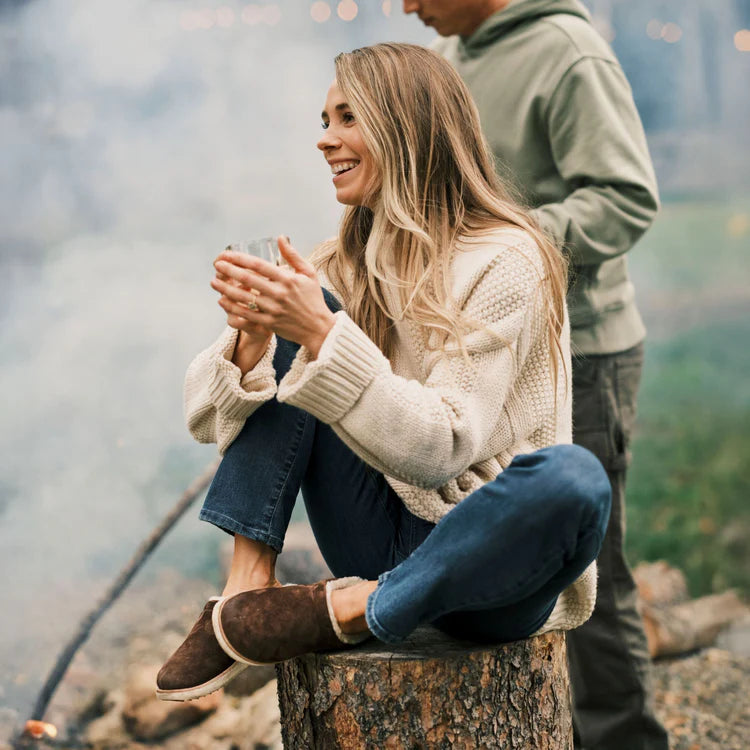 OLUKAI WOMENS MANI - DARK OAK