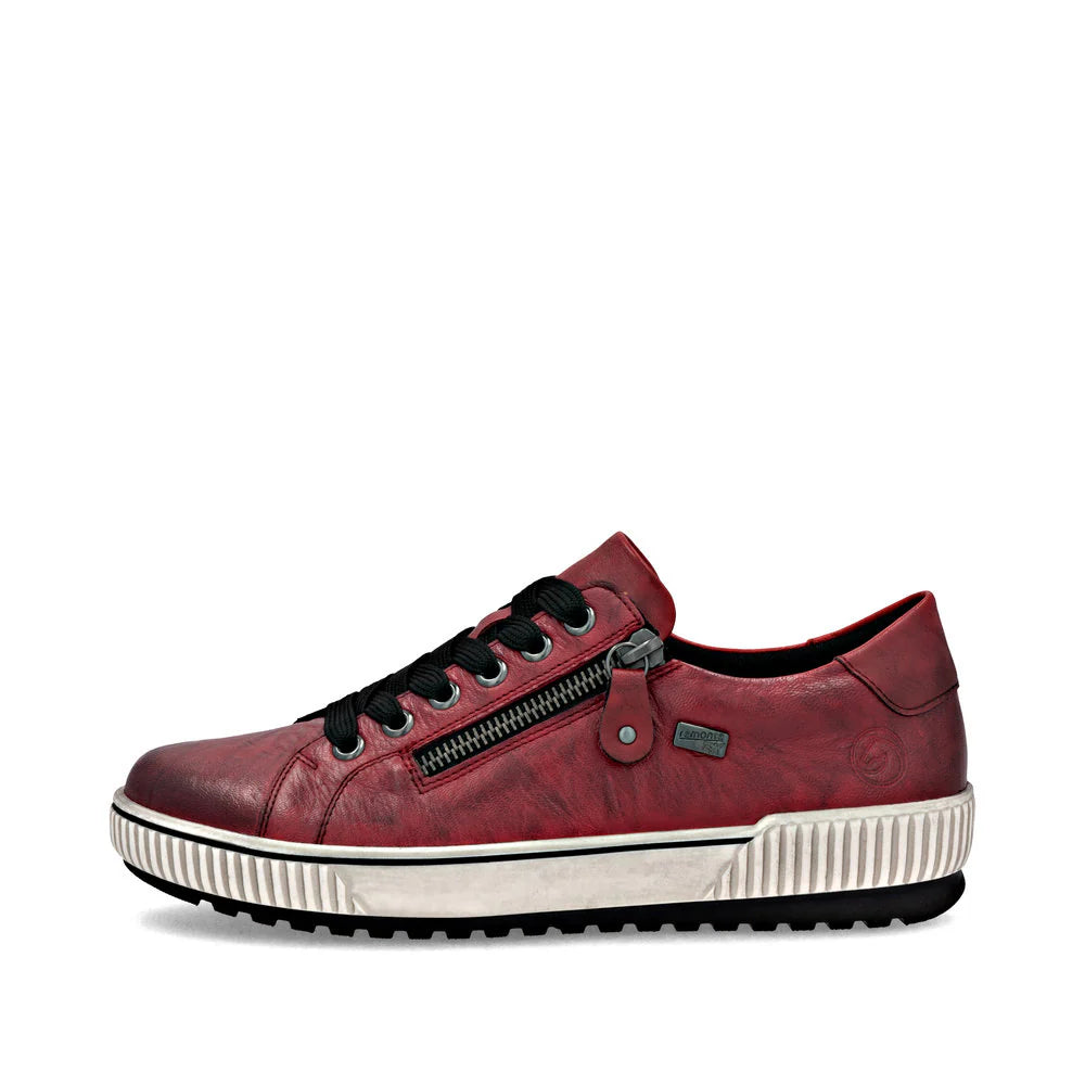 REMONTE WOMENS ZIP SNEAKER- RED