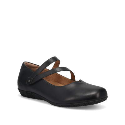 Black leather Taos Banter women’s flats featuring chic cross V-strap closure, removable footbed, and durable flexible sole.