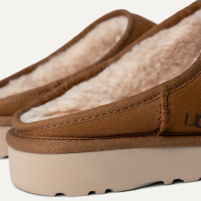 UGG MENS CLASSIC SLIP ON - CHESTNUT