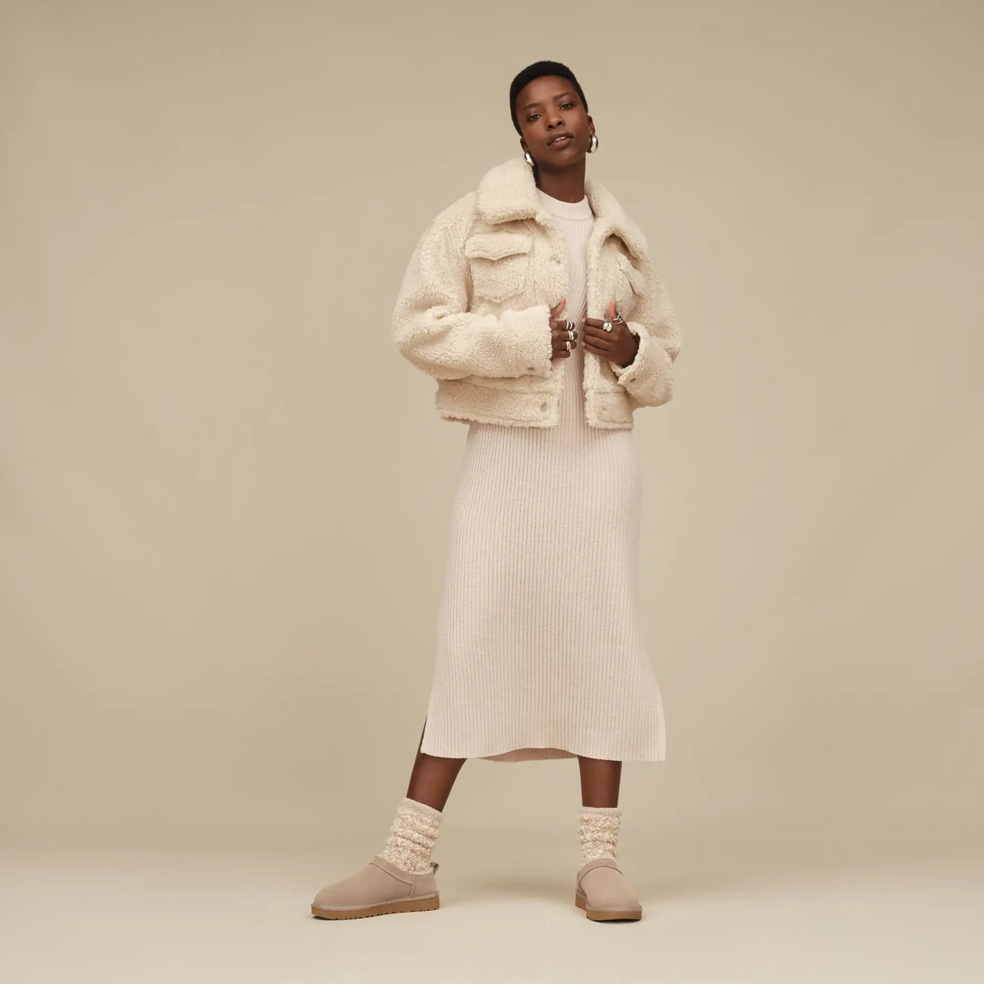 UGG WOMENS CLASSIC MICRO - SAND